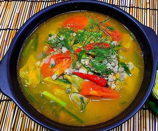 Canh chua hến với khế